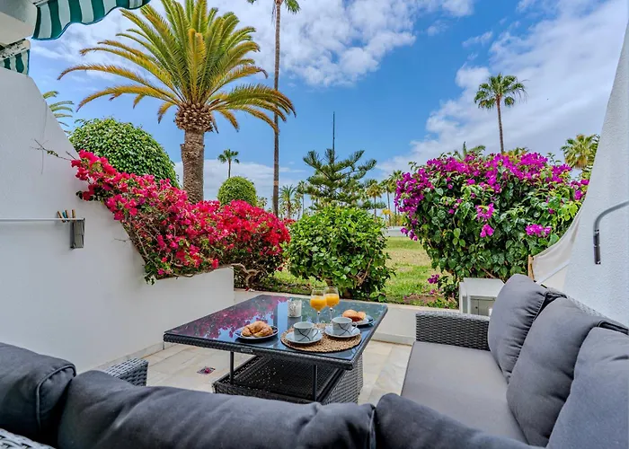 Con Terraza En Primera Línea El Duque, Altamira * Costa Adeje (Tenerife)