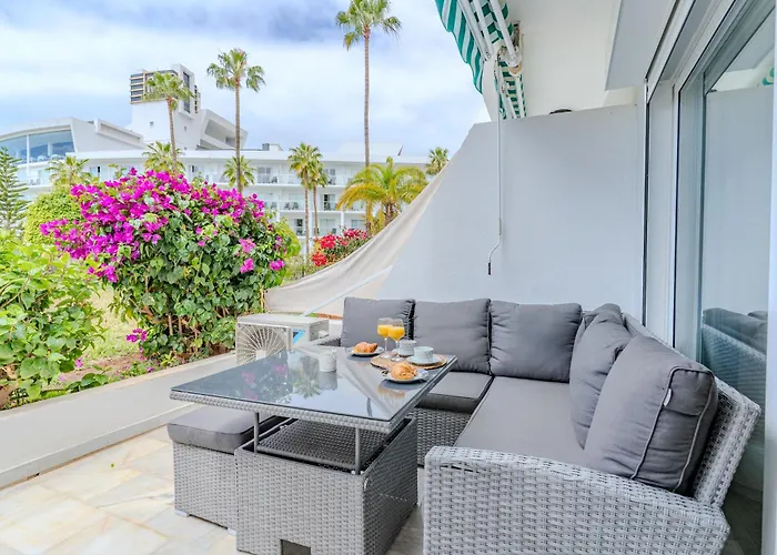 Con Terraza En Primera Línea El Duque, Altamira Apartamento Costa Adeje (Tenerife)
