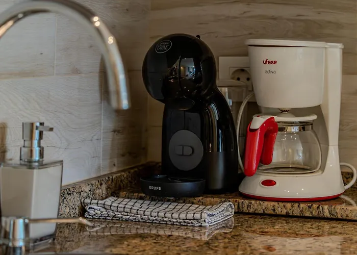 Apartamento Con Terraza En Primera Línea El Duque, Altamira Costa Adeje (Tenerife)