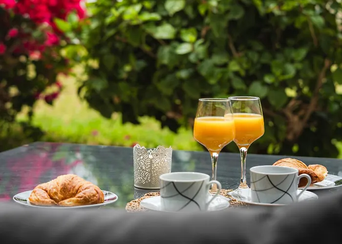 Con Terraza En Primera Línea El Duque, Altamira Costa Adeje (Tenerife)