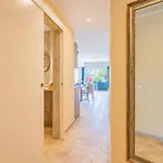 Апартаменты Con Terraza En Primera Linea El Duque, Altamira