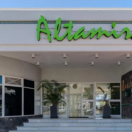 Апартаменты Con Terraza En Primera Linea El Duque, Altamira *